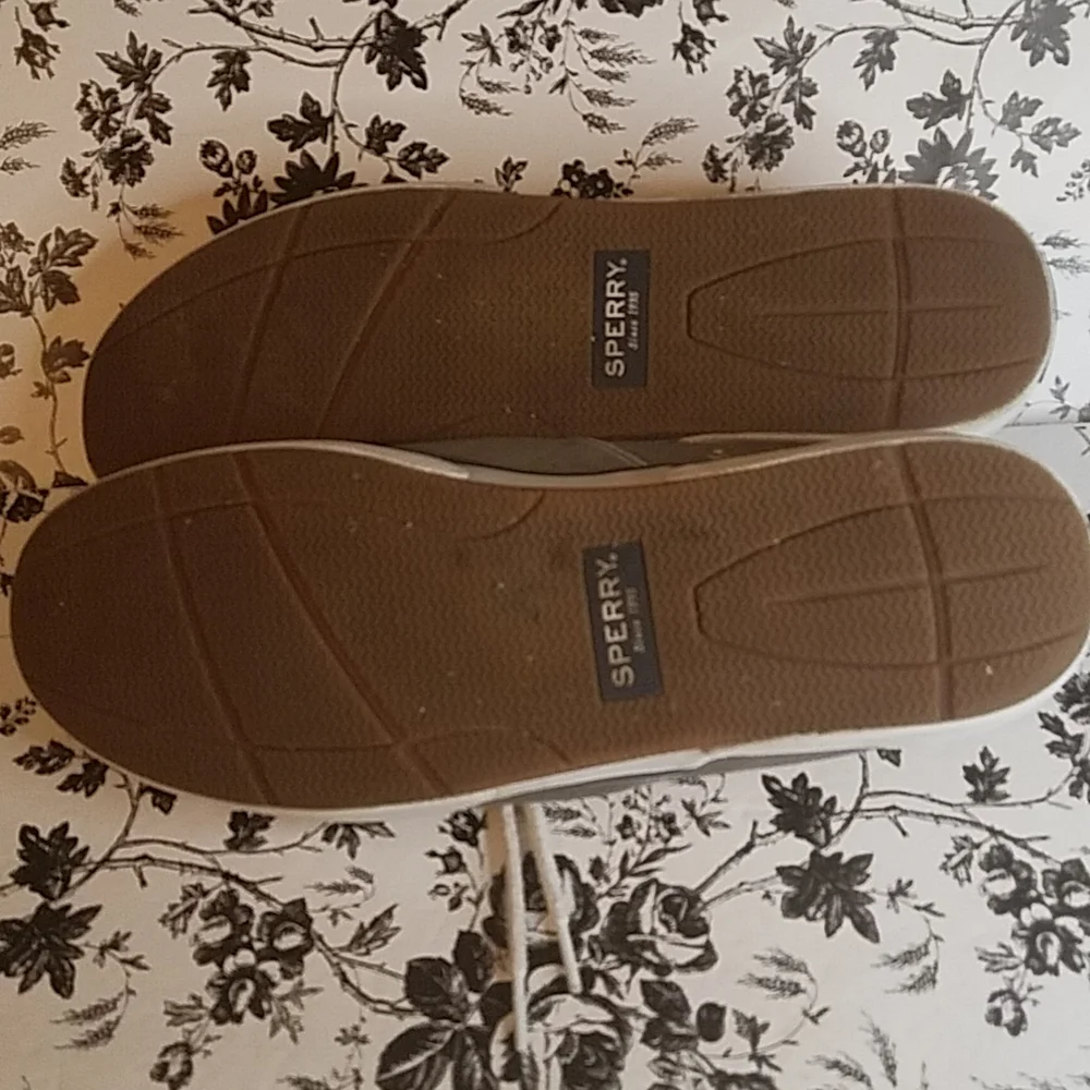 Sperry mens gray 13. B180